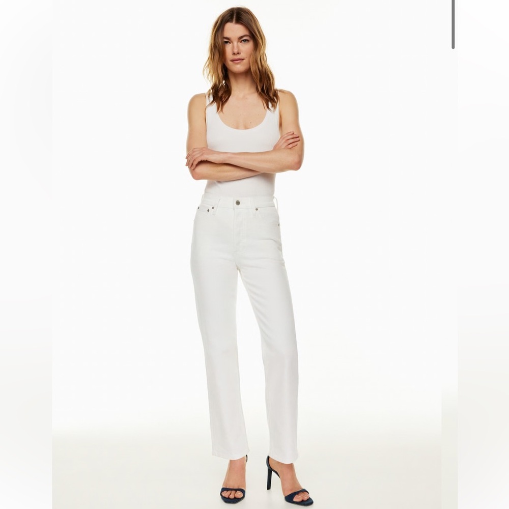 Denim Forum Aritizia Soft White The Arlo Straight-Leg Jeans
